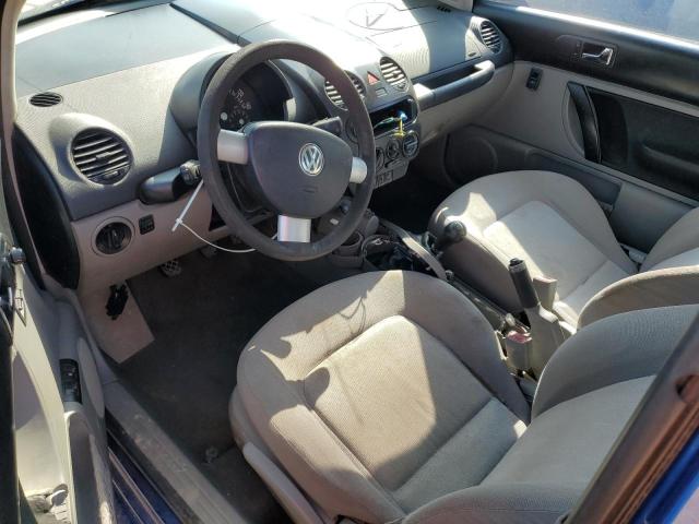 3VWBK31C74M406435 - 2004 VOLKSWAGEN NEW BEETLE GL 蓝色 照片 8
