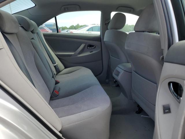 4T4BF3EK8BR095729 - 2011 TOYOTA CAMRY BASE ვერცხლისფერი ფოტო 10