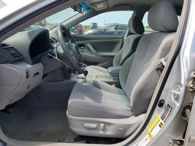 4T4BF3EK8BR095729 - 2011 TOYOTA CAMRY BASE ვერცხლისფერი ფოტო 7