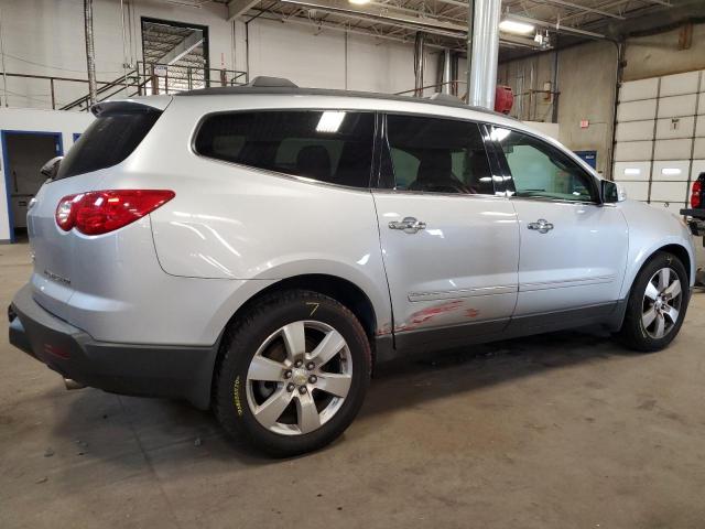 1GNKVLED9CJ105214 - 2012 CHEVROLET TRAVERSE LTZ SILVER photo 3