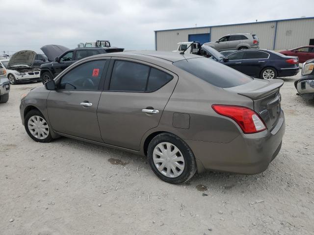 3N1CN7AP1GL865336 - 2016 NISSAN VERSA S GRAY photo 2