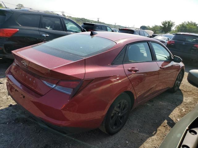 KMHLM4AG6NU348059 - 2022 HYUNDAI ELANTRA SEL RED photo 3