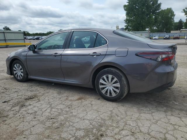 4T1H31AK1NU571962 - 2022 TOYOTA CAMRY LE SILVER photo 2