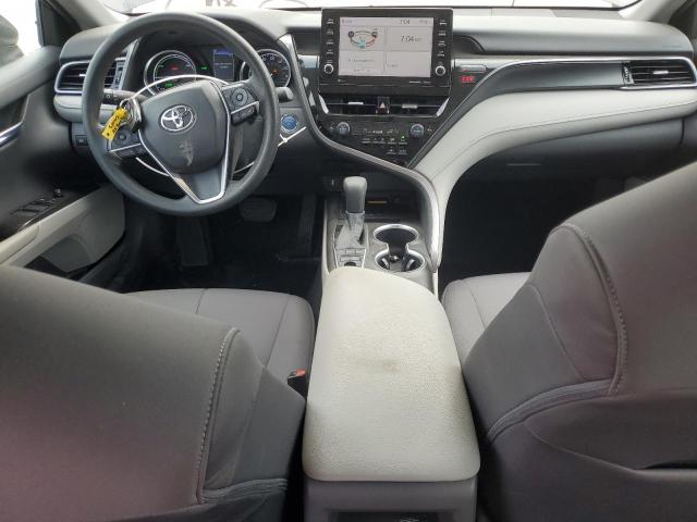 4T1H31AK1NU571962 - 2022 TOYOTA CAMRY LE SILVER photo 8