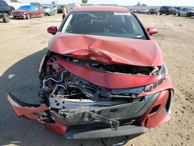 JTDKARFP0J3081984 - 2018 TOYOTA PRIUS PRIM 红色 照片 5