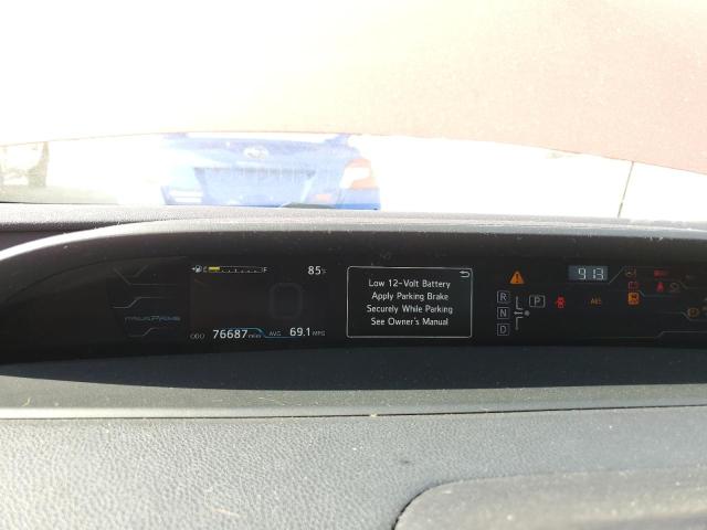 JTDKARFP0J3081984 - 2018 TOYOTA PRIUS PRIM 红色 照片 9