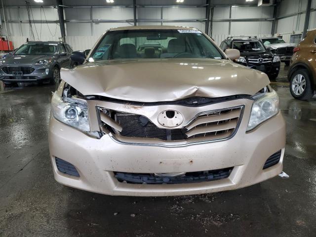 4T1BF3EKXBU151874 - 2011 TOYOTA CAMRY BASE GOLD photo 5