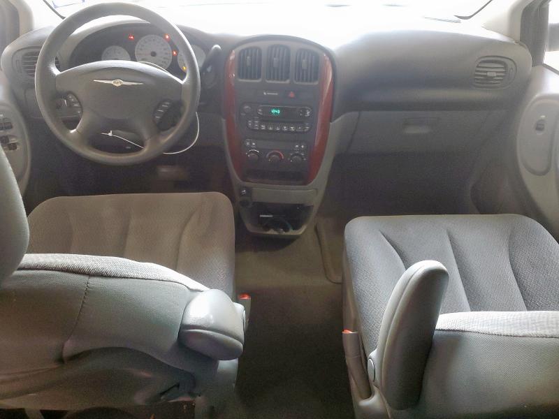 1A4GP45R86B530054 - 2006 CHRYSLER TOWN & COU ვერცხლისფერი ფოტო 8