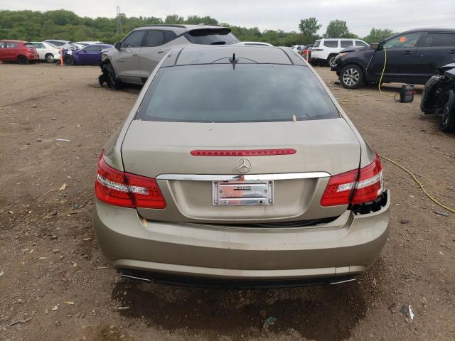 WDDKJ7CB2AF002316 - 2010 MERCEDES-BENZ E 550 ოქროსფერი ფოტო 6