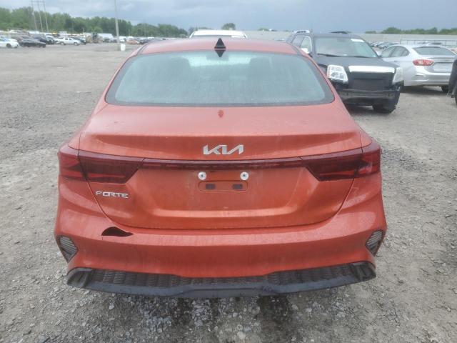 3KPF24ADXPE542625 - 2023 KIA FORTE LX ORANGE photo 6