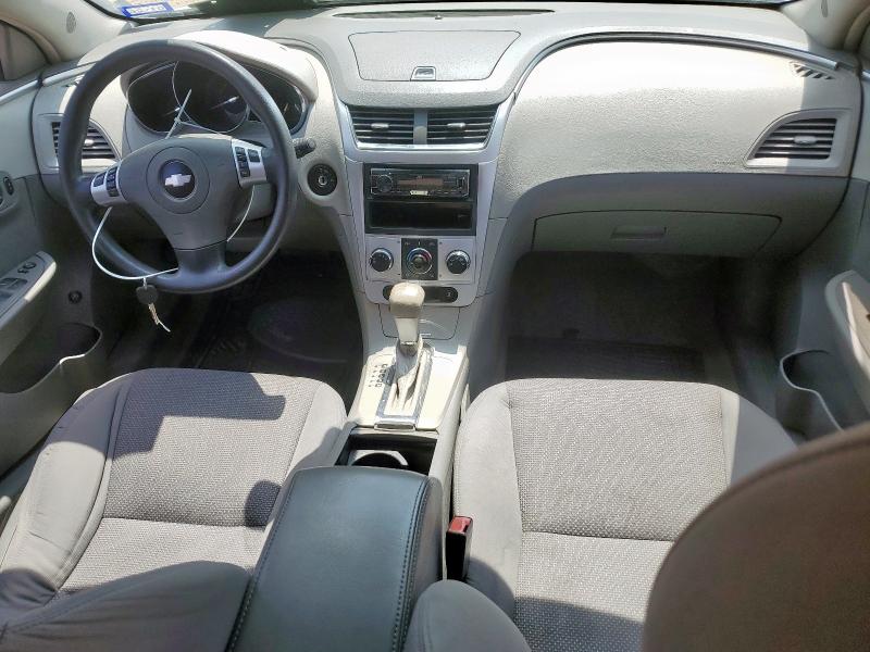 1G1ZC5E00CF259327 - 2012 CHEVROLET MALIBU 1LT WHITE photo 8