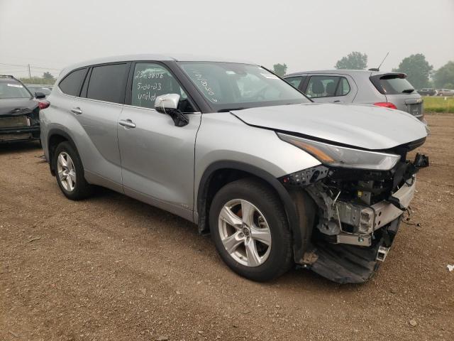 5TDBBRCH9NS554702 - 2022 TOYOTA HIGHLANDER HYBRID LE SILVER photo 4