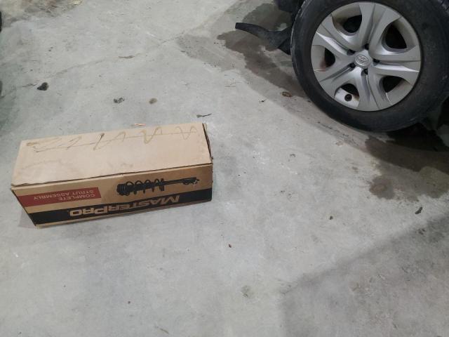 JTMZFREV2DD010221 - 2013 TOYOTA RAV4 LE WHITE photo 13