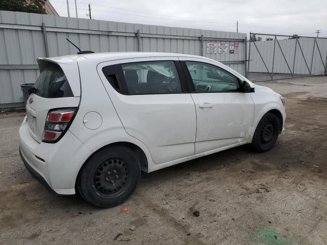 1G1JG6SH0H4177229 - 2017 CHEVROLET SONIC WHITE photo 3
