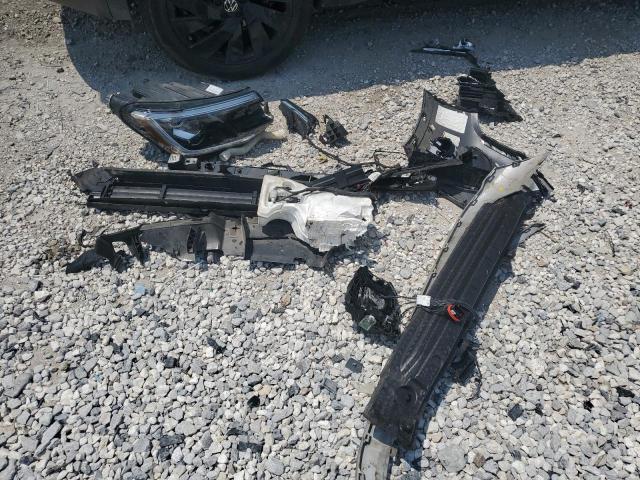 1V2JE2CA2RC211345 - 2024 VOLKSWAGEN ATLAS CROS SE Gris photo 12