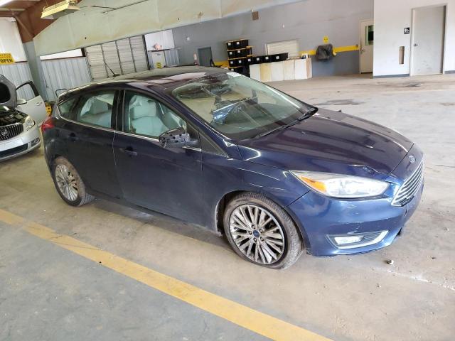 1FADP3N25GL311544 - 2016 FORD FOCUS TITANIUM BLUE photo 4