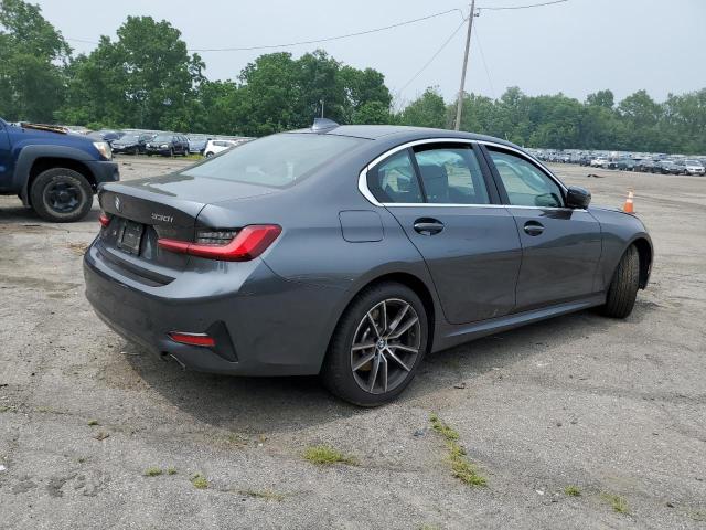 3MW5R7J01M8B84733 - 2021 BMW 330XI GRAY photo 3