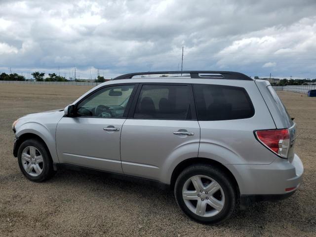 JF2SH636X9H758237 - 2009 SUBARU FORESTER 2.5X PREMIUM SILVER photo 2