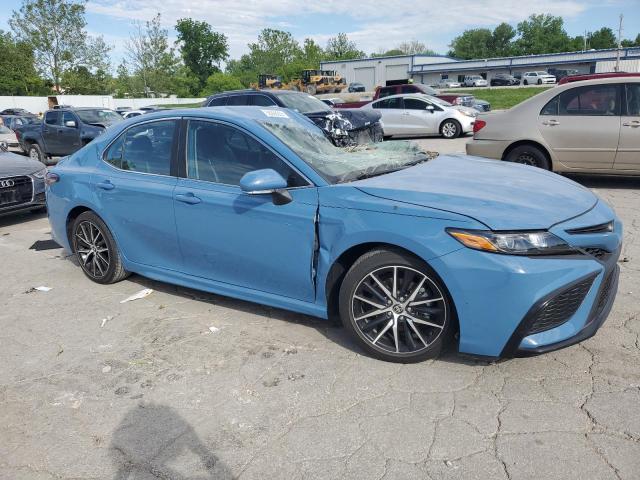 4T1G11AK8PU139843 - 2023 TOYOTA CAMRY SE NIGHT SHADE BLUE photo 4