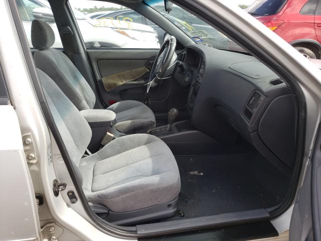 KMHDN46D35U940521 - 2005 HYUNDAI ELANTRA GLS SILVER photo 9