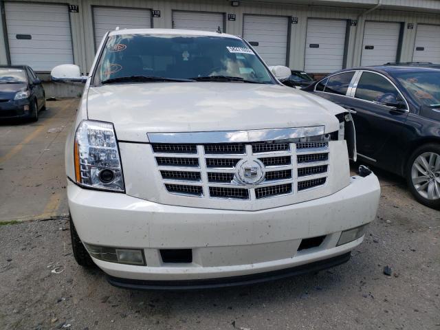 1GYUKJEF2AR284737 - 2010 CADILLAC ESCALADE ESV PREMIUM WHITE photo 5