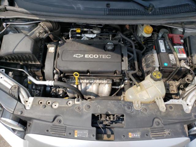 1G1JA5SH3F4176102 - 2015 CHEVROLET SONIC LS ვერცხლისფერი ფოტო 11