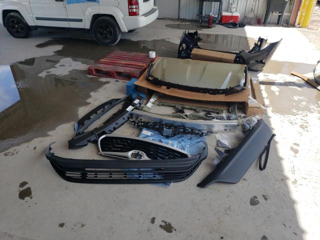 5TDGZRAH3MS034076 - 2021 TOYOTA HIGHLANDER XLE GRAY photo 13