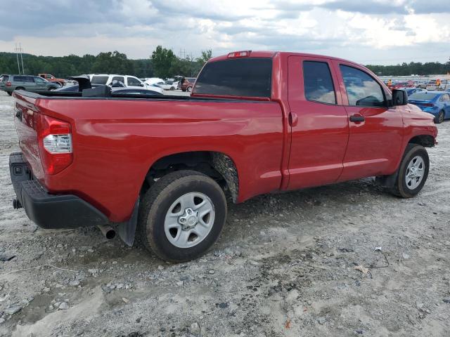 5TFRM5F18HX119717 - 2017 TOYOTA TUNDRA DOUBLE CAB SR/SR5 RED photo 3