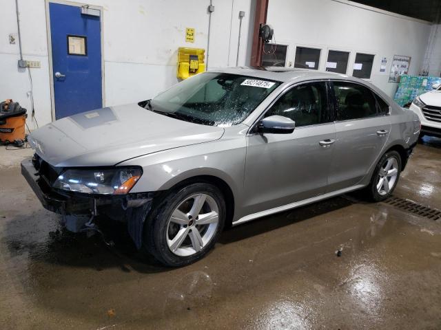 2013 VOLKSWAGEN PASSAT SE, null