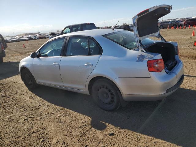 3VWPF71K87M138380 - 2007 VOLKSWAGEN JETTA 2.5 SILVER photo 2