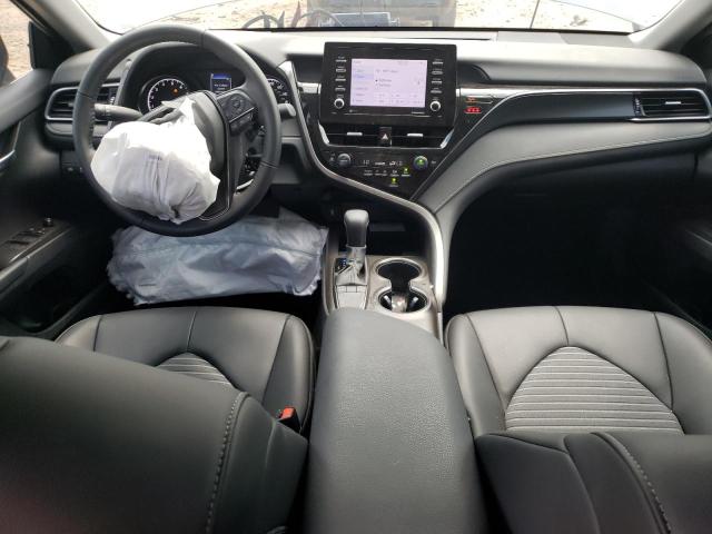 4T1G11AKXPU112207 - 2023 TOYOTA CAMRY SE NIGHT SHADE WHITE photo 8