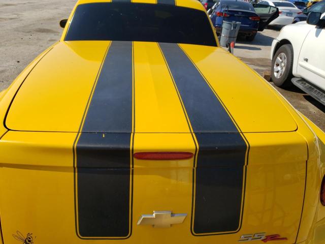 1GCES14PX4B105667 - 2004 CHEVROLET SSR 黄色 照片 10