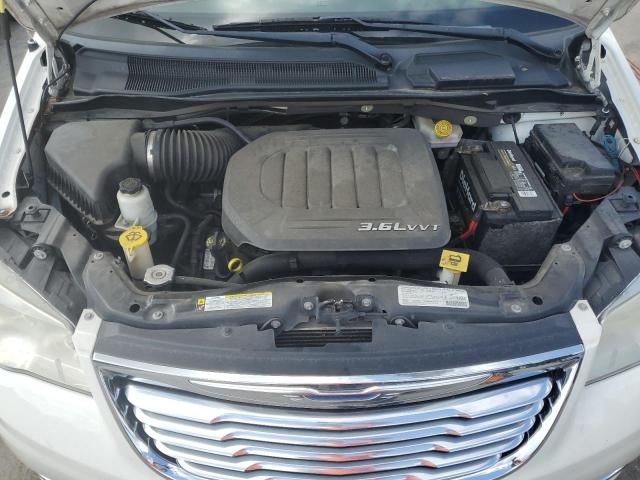 2C4RC1CG0DR537475 - 2013 CHRYSLER TOWN & COU TOURING L WHITE photo 12