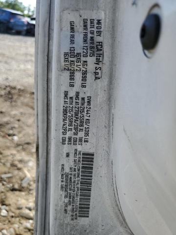 ZFBERFBT8F6A67785 - 2015 RAM PROMASTER SLT Blanc photo 12