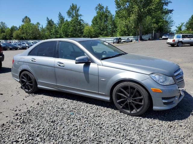 WDDGF4HB6CR203586 - 2012 MERCEDES-BENZ C 250 GRAY photo 4