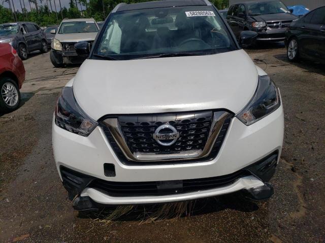 3N1CP5DV5LL538909 - 2020 NISSAN KICKS SR WHITE photo 5