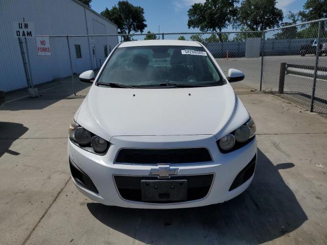1G1JA5SH5C4135658 - 2012 CHEVROLET SONIC LS WHITE photo 5