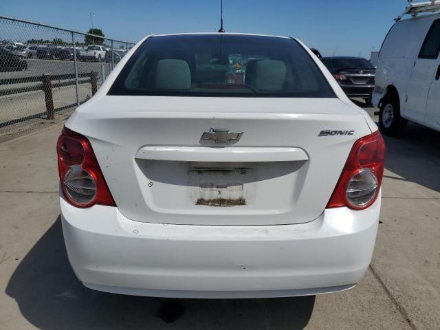 1G1JA5SH5C4135658 - 2012 CHEVROLET SONIC LS WHITE photo 6