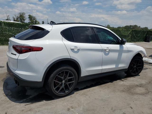 ZASPAJAN4L7C97515 - 2020 ALFA ROMEO STELVIO WHITE photo 3