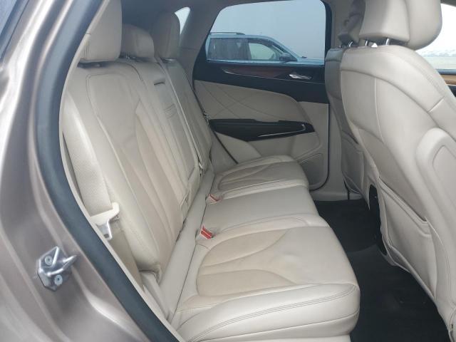 5LMCJ2C97JUL31239 - 2018 LINCOLN MKC SELECT Brązowy zdjęcie 10