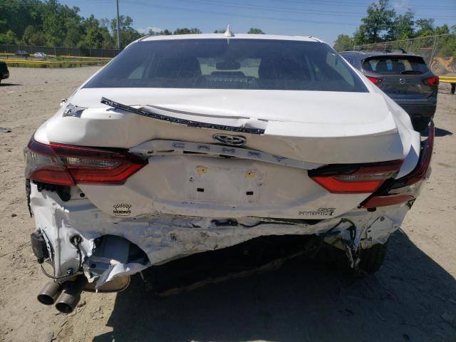 4T1S31AK0RU078124 - 2024 TOYOTA CAMRY SE NIGHT SHADE WHITE photo 6