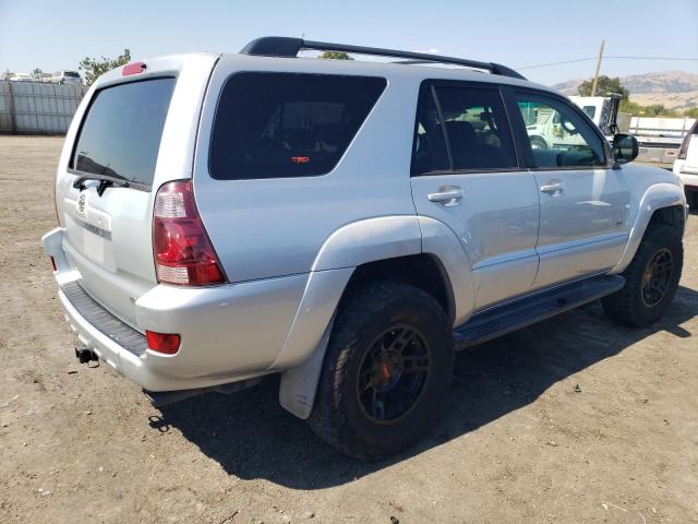 JTEZU14R440035586 - 2004 TOYOTA 4RUNNER 4D SR5 SILVER photo 3