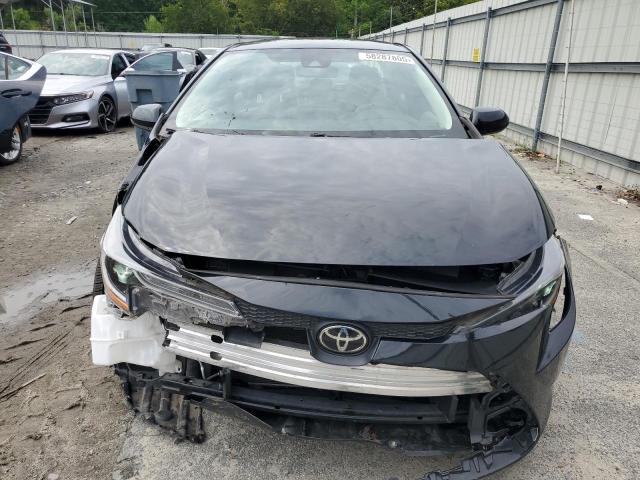 5YFEPMAE9MP195093 - 2021 TOYOTA COROLLA LE BLACK photo 5
