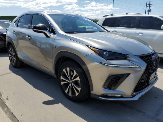 JTJBARBZ4K2184160 - 2019 LEXUS NX 300 BASE 银色 照片 4