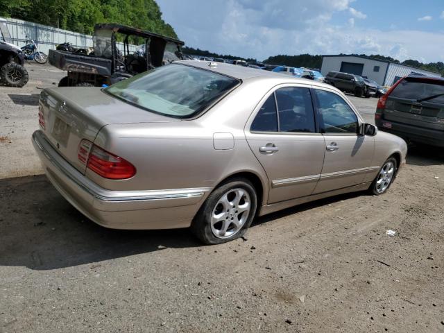 WDBJF65J62B424070 - 2002 MERCEDES-BENZ E 320 BEIGE photo 3