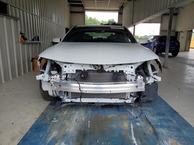 19UUB3F65JA002512 - 2018 ACURA TLX TECH+A WHITE photo 5