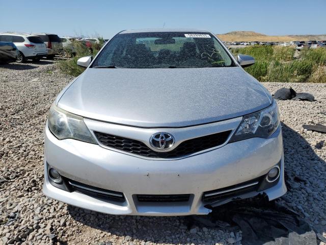 4T1BF1FK0CU093486 - 2012 TOYOTA CAMRY BASE SILVER photo 5