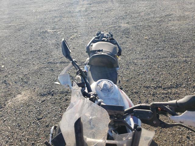WB10M0306N6F08929 - 2022 BMW R 1250 GS WHITE photo 5