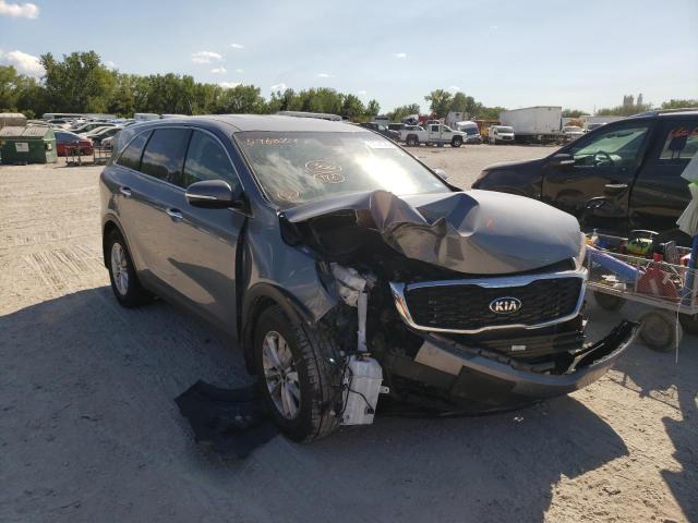 5XYPG4A36KG596822 - 2019 KIA SORENTO L GRAY photo 1