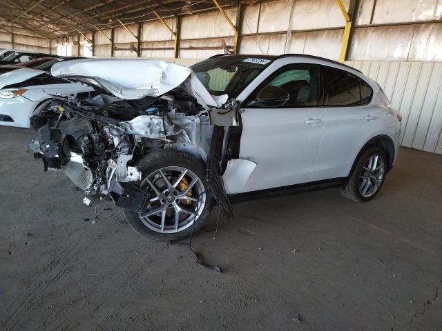 ZASPAKBN0K7C49612 - 2019 ALFA ROMEO STELVIO TI WHITE photo 1
